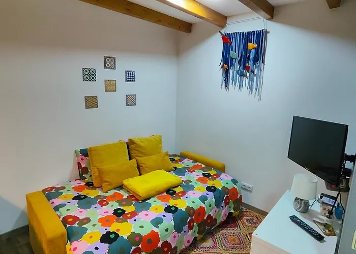 Azoka By The Sea- Centro Historico De * פניש